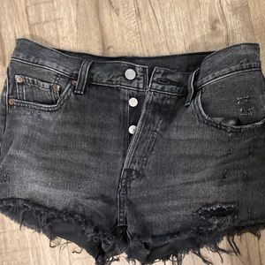 Black distressed Livi jean shorts